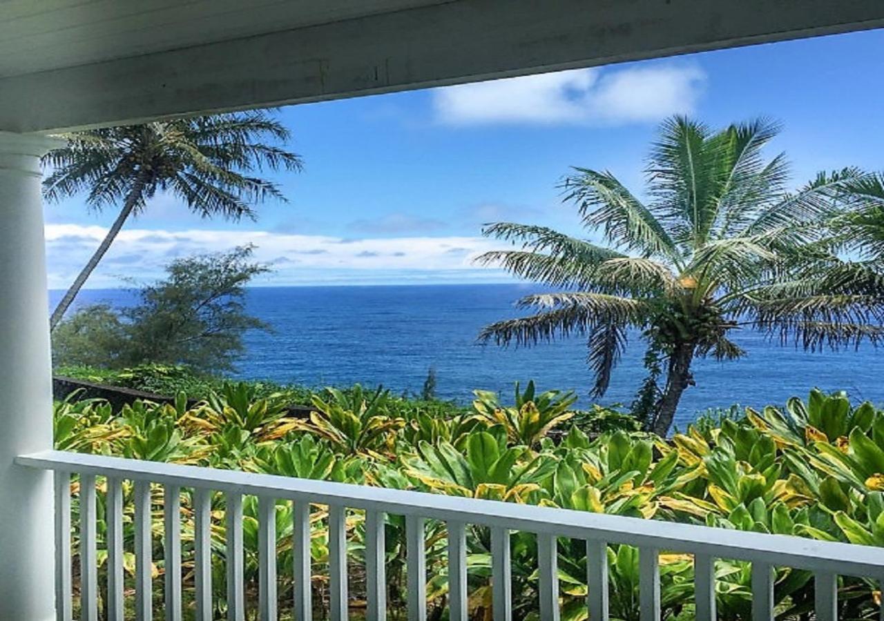 The Palms Cliff House Inn Honomu Екстериор снимка